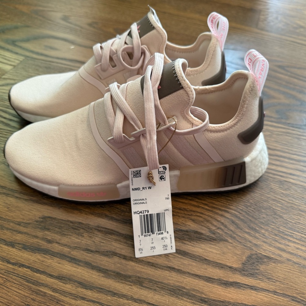 Adidas Women NMD R1 Wonder Quartz Sneakers